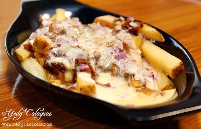 Chili Cheese Fries at Burgers and Brewskies Forbes Town Center, The Fort BGC