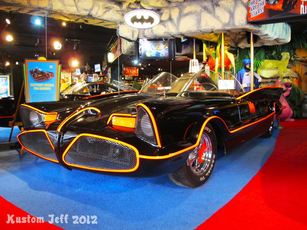 What I See Star Cars Museum In Gatlinburg, TN