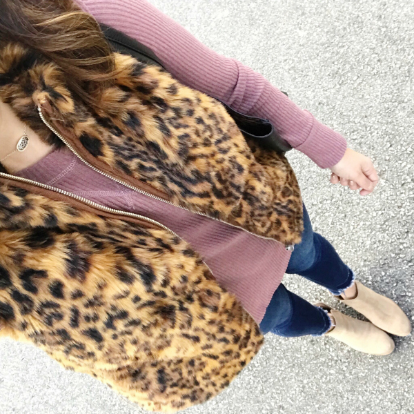 style on a budget, north carolina blogger, mom style, instagram roundup, winter sweater, hunter boots