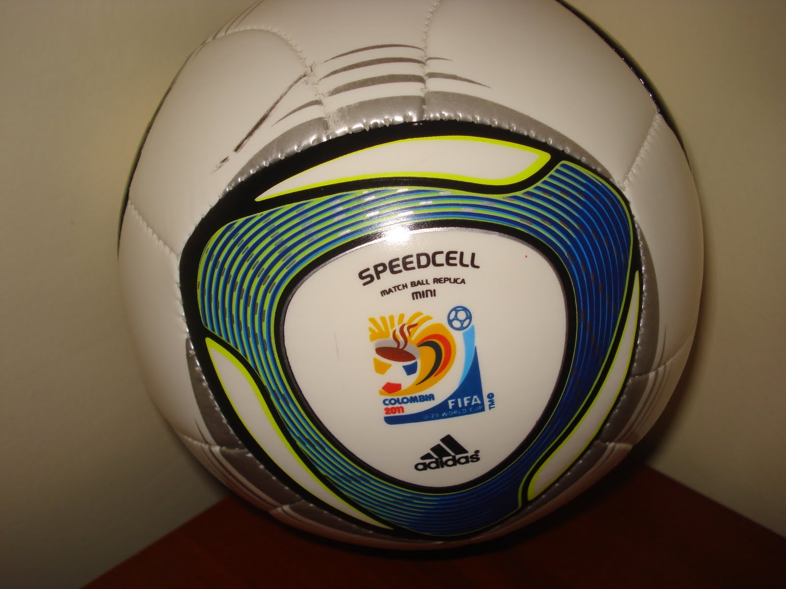 idiota harto Himno Coleccionistas de Futbol: Adidas Speedcell Copa Mundial Sub 20 de la FIFA  Colombia 2011