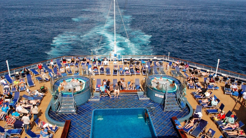 Cruising Along: Carnival Splendor Review