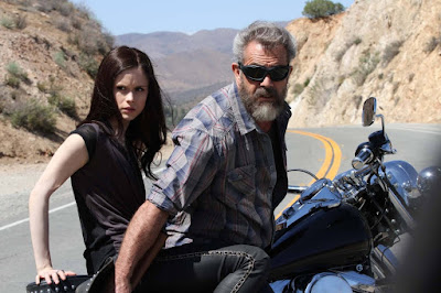 Image of Mel Gibson and Erin Moriarty in Blood Father