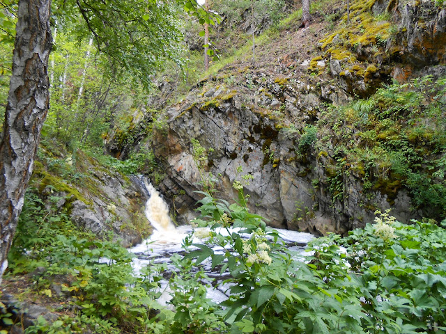 Водопад на Межовке