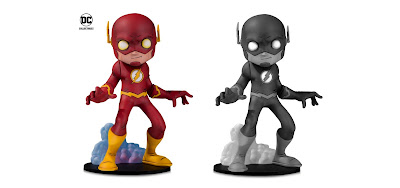 DC Comics Artists Alley The Flash Standard Edition & Black and White Variant Statues by Chris Uminga