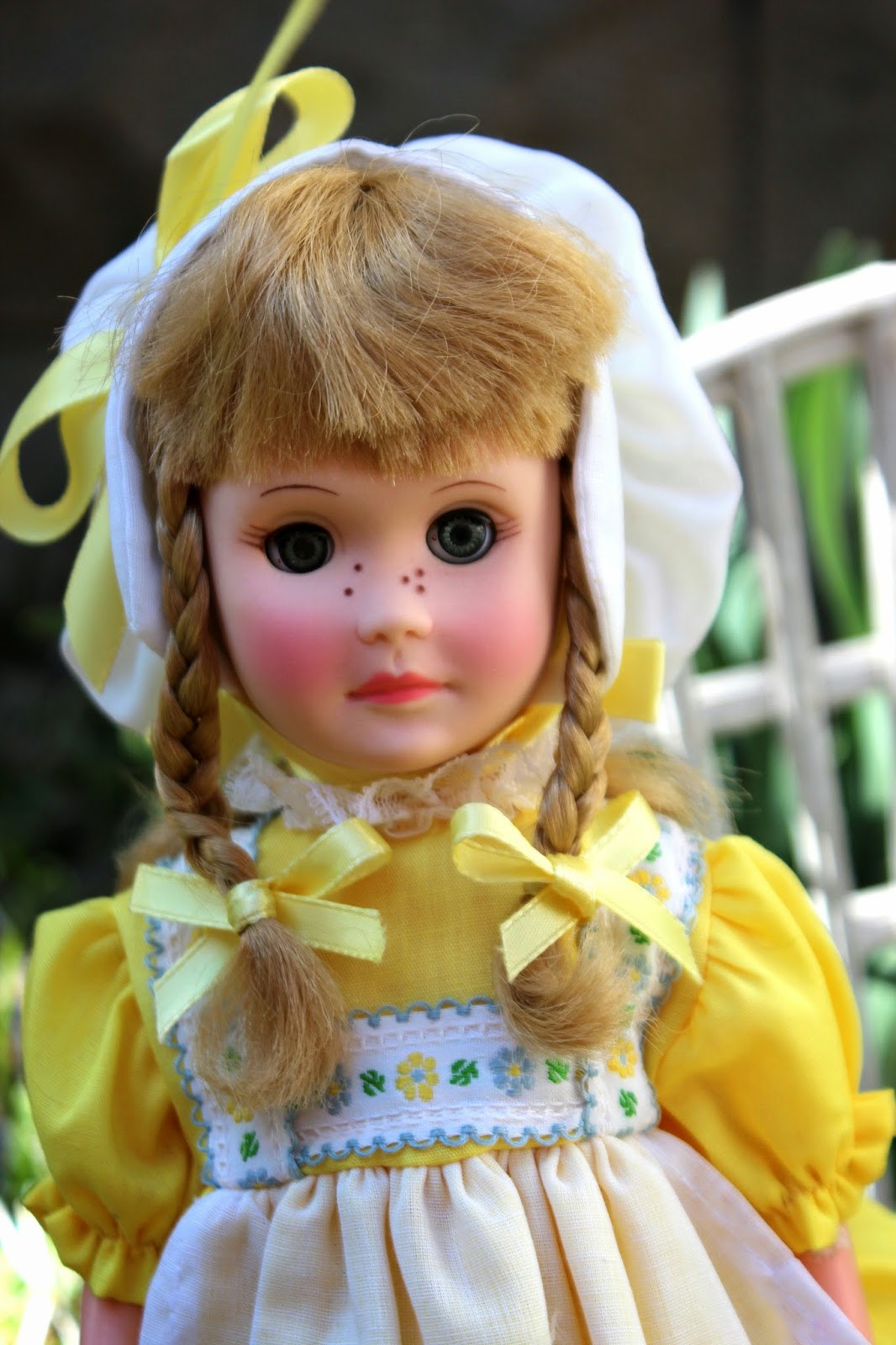 OF THE DOLLS DollADay 107 Effanbee Four Seasons series, "Spring"