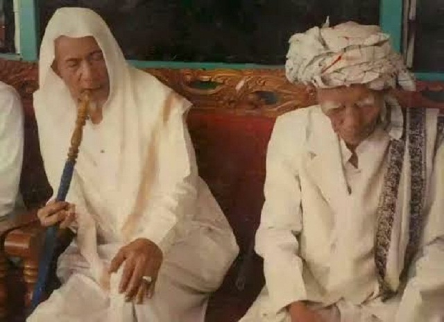 Kisah Karomah Syeikh Yasin Yang Mengetahui Orang Lain Akan Meninggal