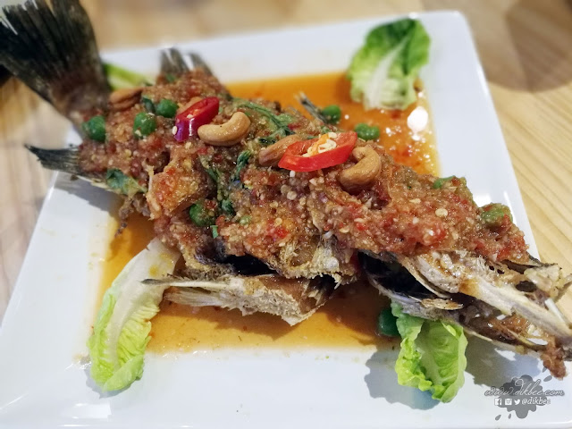 Pla Kra Phong Lad Prik Sam Rod (RM49.90) Makan Dengan Aeril Zafrel Di Cafaeyen IOI City Mall