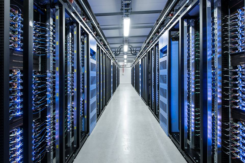 Facebook has opened the doors of its first data center in Europe. Based in northern Sweden, just 100 kilometers south of the Arctic Circle, the location was chosen for its climate say "refreshing."