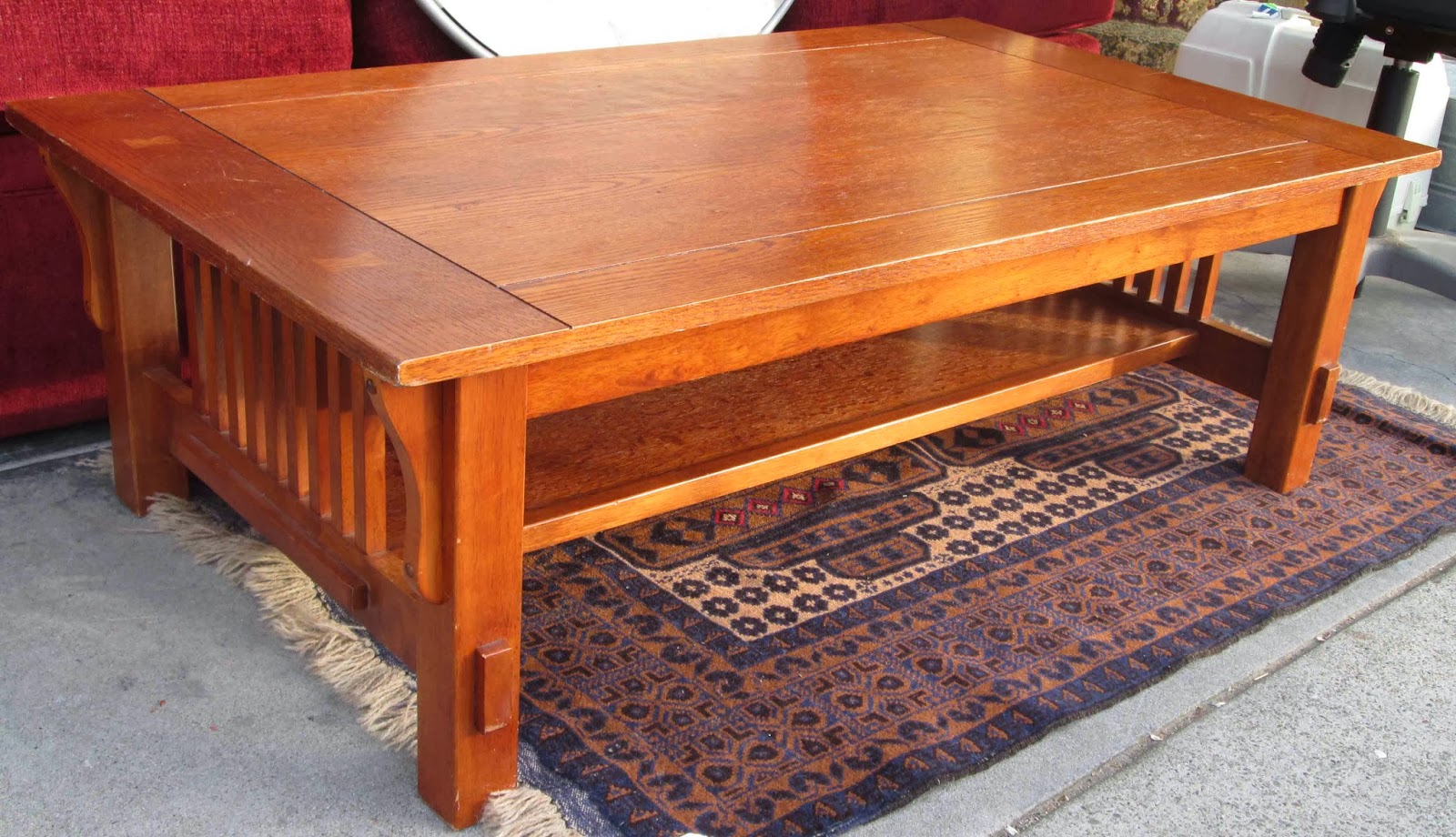 UHURU FURNITURE & COLLECTIBLES SOLD Mission Style Coffee Table 45
