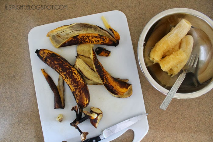 Spusht | Use ripe bananas for moist banana muffins