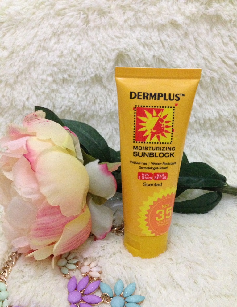 HOW TO CORRECTLY APPLY SUNSCREEN For Urban Women Awarded Top 100