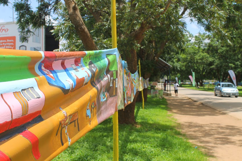 Andrew Mulenga's Hole In The Wall Zambia’s longest painting on display