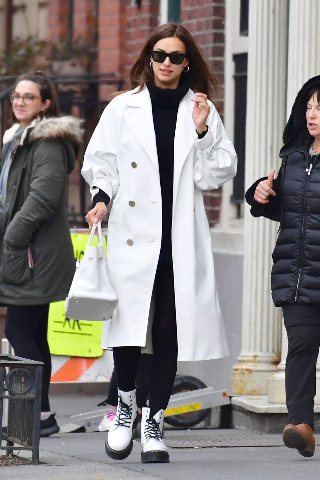 The Piece That Makes Irina Shayk's Outfit so Great