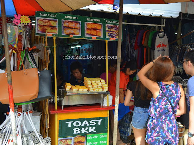 Eat-What-Food-Chatuchak-Weekend-Market-Bangkok