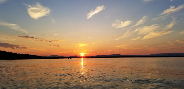 Beautiful Sunset while fishing in Quartz Lake