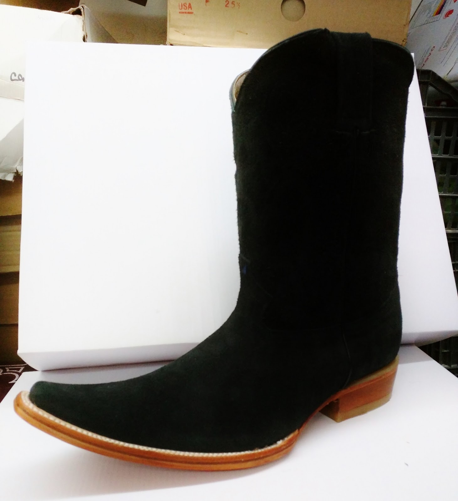 botas vaqueras negras