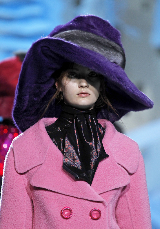 Runway Marc Jacobs Fall/Winter 2012-2013 Details | Cool Chic Style Fashion