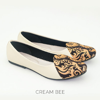 Sepatu Batik Cream Bee
