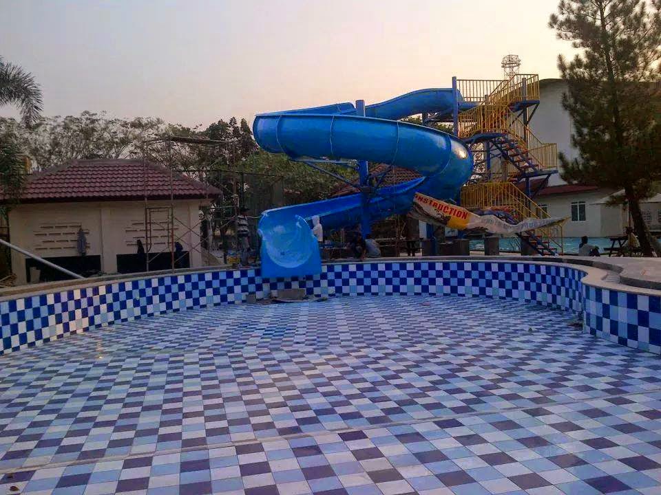 SPECIALIST KOLAM RENANG BERPENGALAMANJasaKontraktor