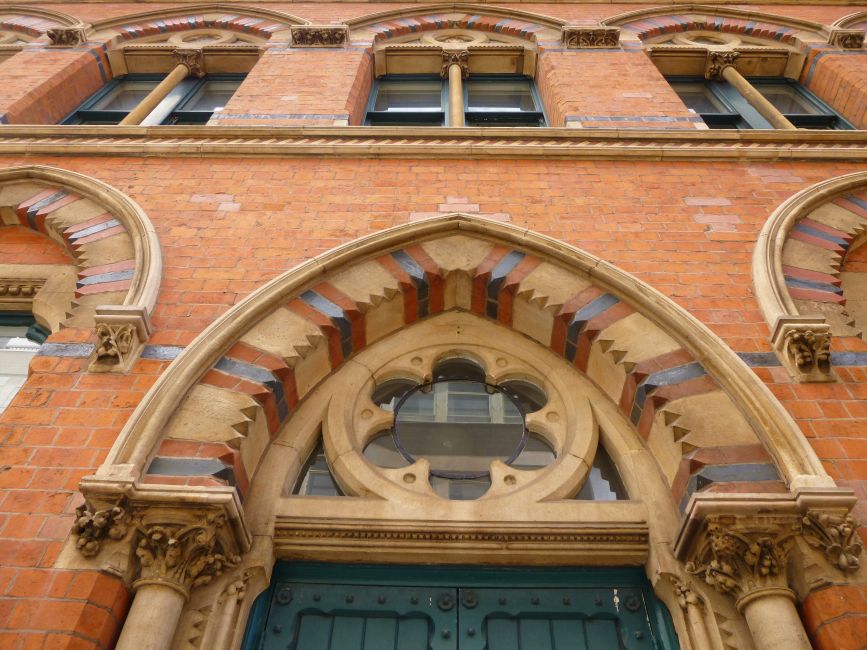 Bugs and Fishes by Lupin: Visiting Birmingham: Exploring the Jewellery 