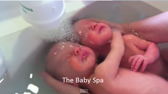 The Baby Spa - twins bath in gentle way