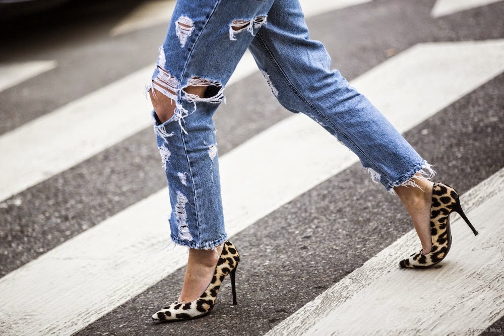 Parisienne: SPRING SUMMER 2015 RIPPED JEANS