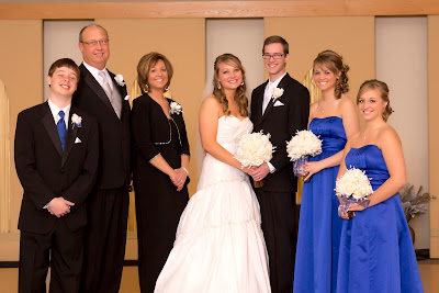 The one where I'm married.: For all those craving some wedding photos...