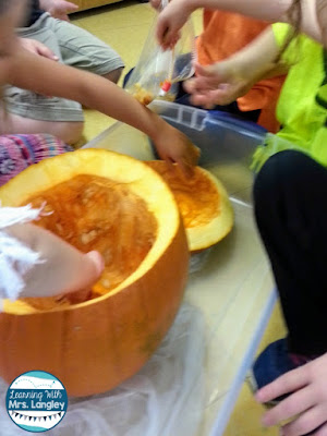 Want to include more STEM activities in your unit plans this fall? This post reviews how I incorporate STEM into our literature, science, and math activities and highlights our life cycle of pumpkin unit that we do each fall. Student friendly journals, easy to follow lesson plans, and fun activities are all included in this unit.#pumpkins #lifecycles #kindergarten#science #stem #teacherspayteachers