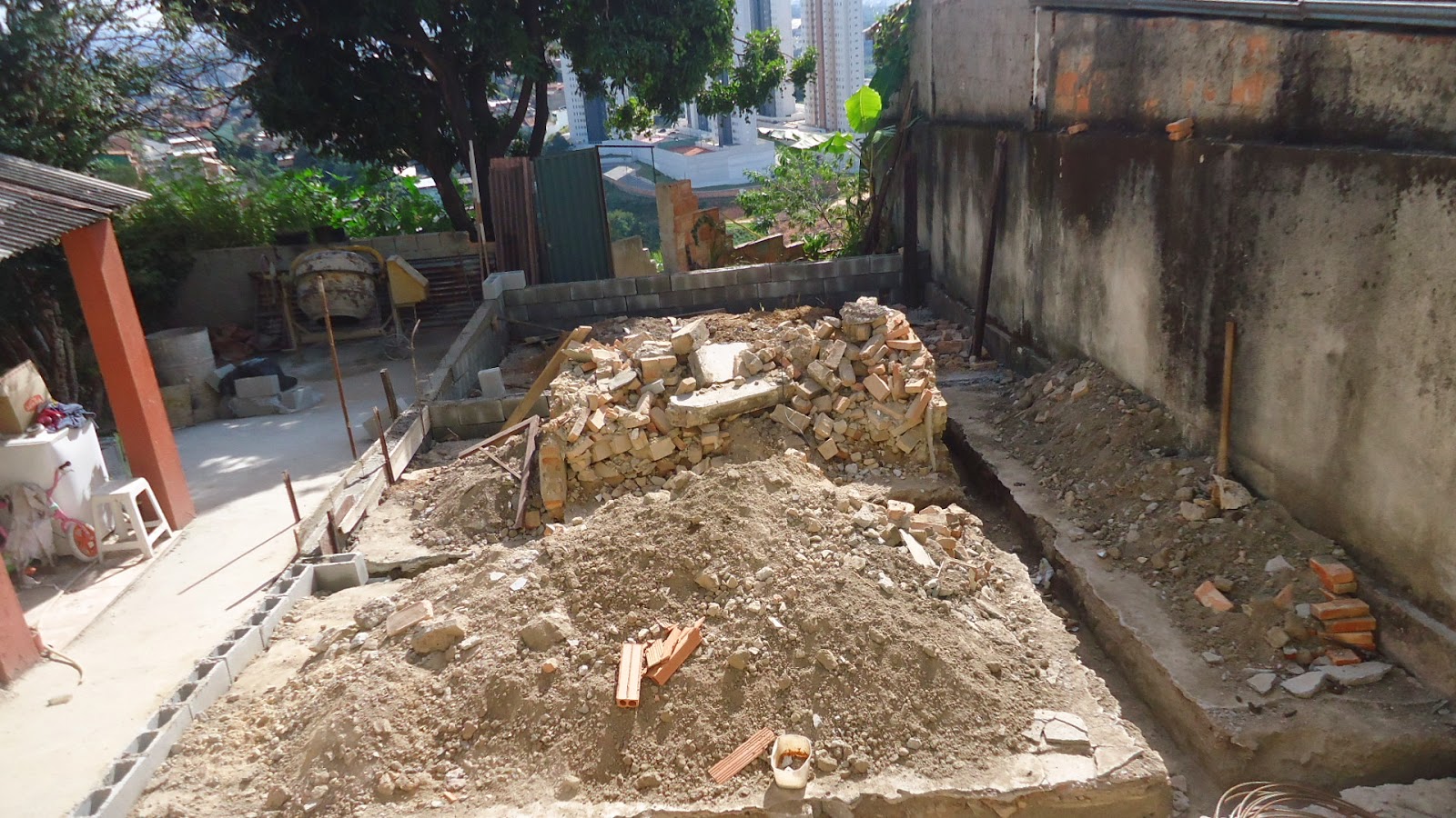 Nossa Casa de Juntados Começando a base da casa