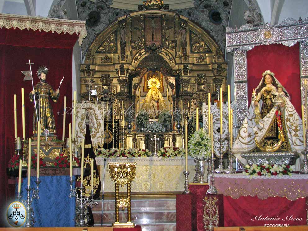 Al sonar de una campanilla Visita de la Stma. Virgen del Carmen a la parroquia de San Francisco Al sonar de una campanilla Visita de la Stma. Virgen del Carmen a la parroquia de San Francisco
