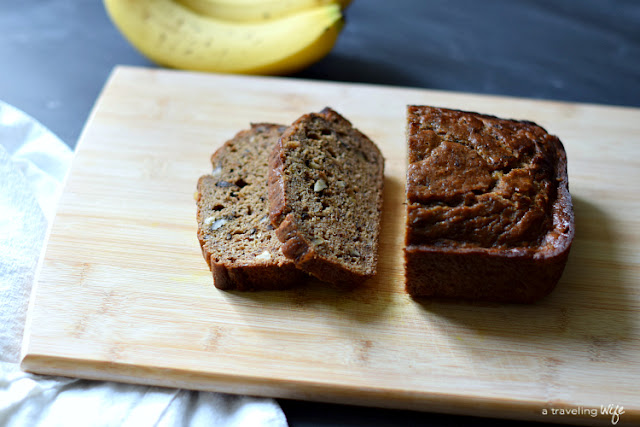 Extremely Moist Banana Nut Bread | www.atravelingwife.com