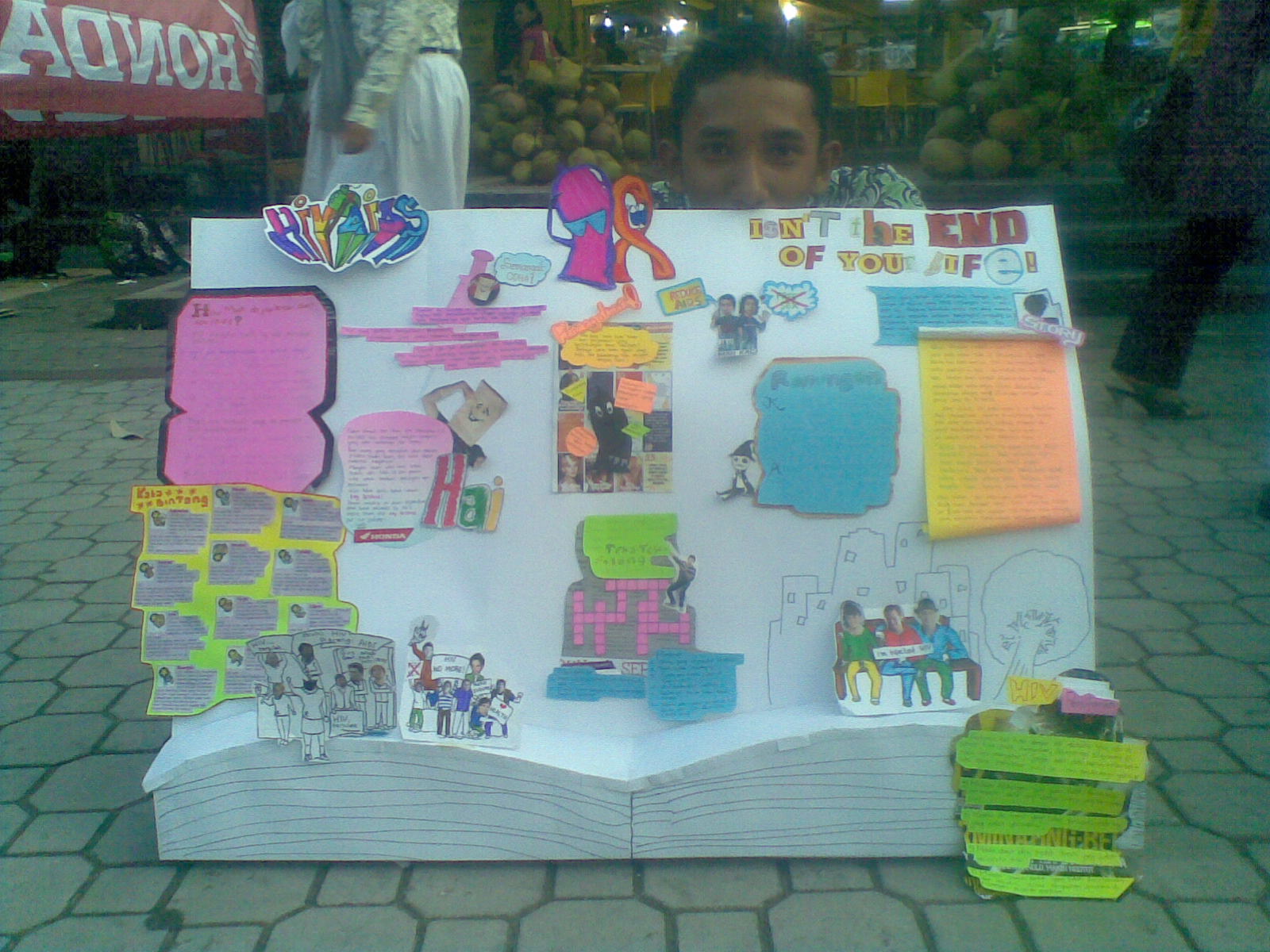 Izz.Ku World: Bersemedi di Asrama