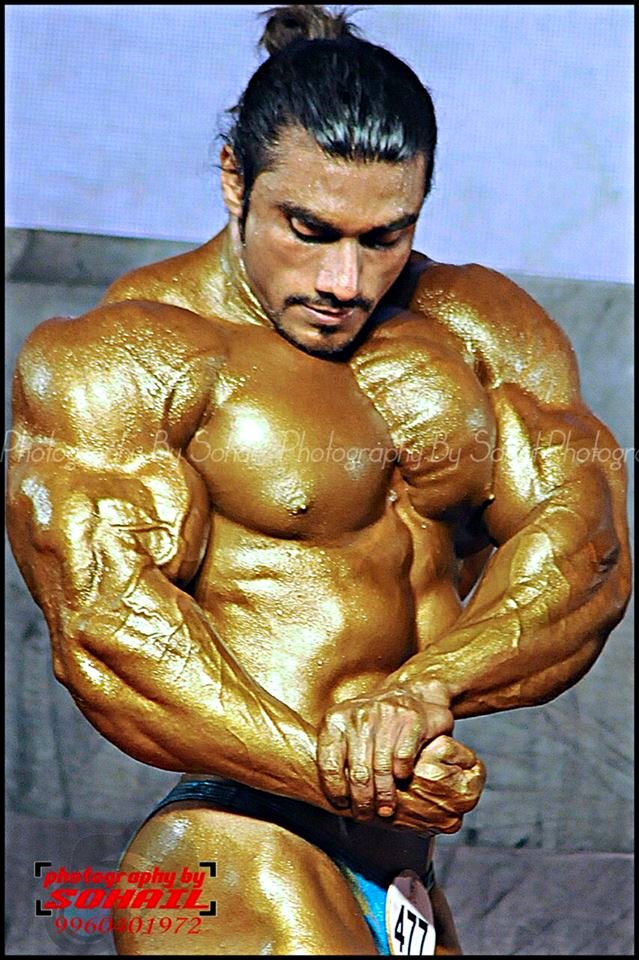 Индийский бодибилдер Sangram Chougule