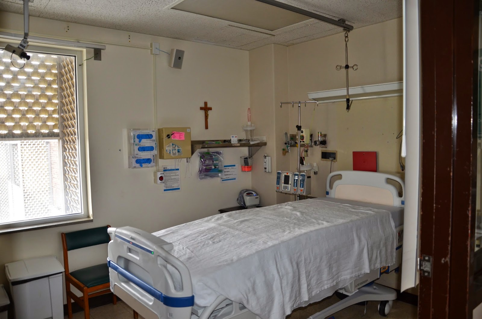 P.J. Hoerr, Inc. OSF St. Mary Medical Center Intensive Care Unit