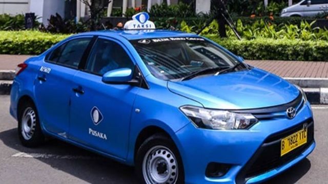 Akhirnya Blue Bird Pilih Kerja Sama Bareng Go-Jek: Gini kan Enak Damai Akhirnya Blue Bird Pilih Kerja Sama Bareng Go-Jek: Gini kan Enak Damai