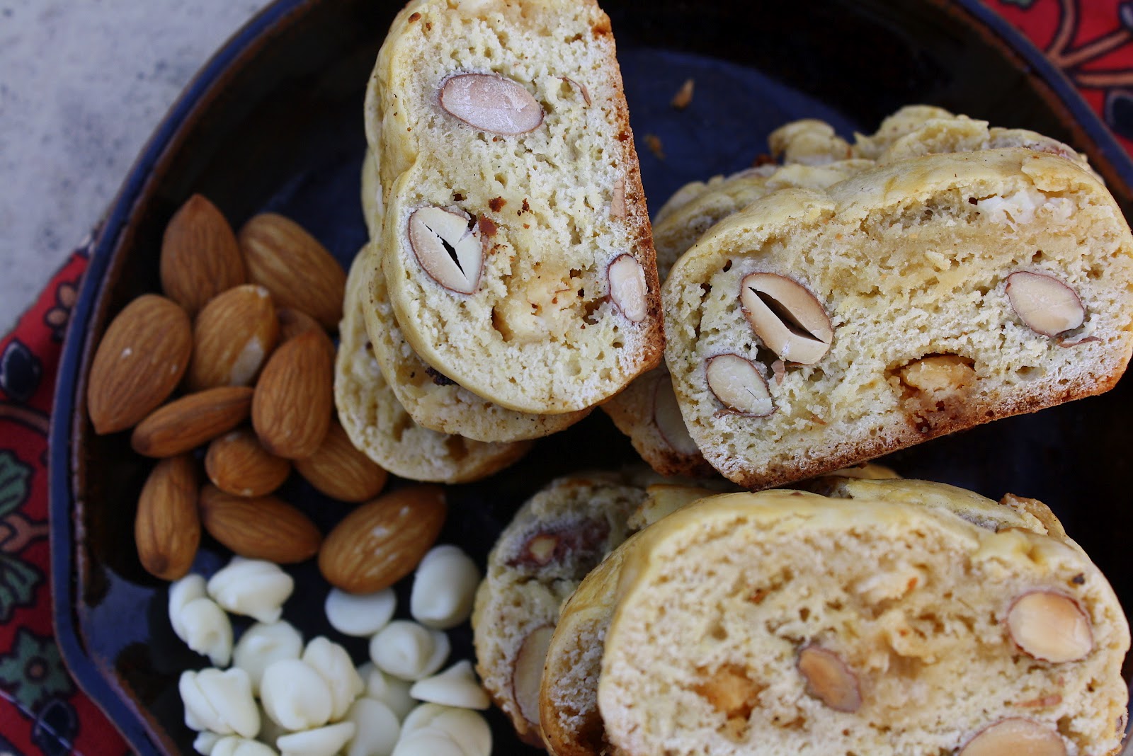 For the love of food! La dolce vita Almond Biscotti with white