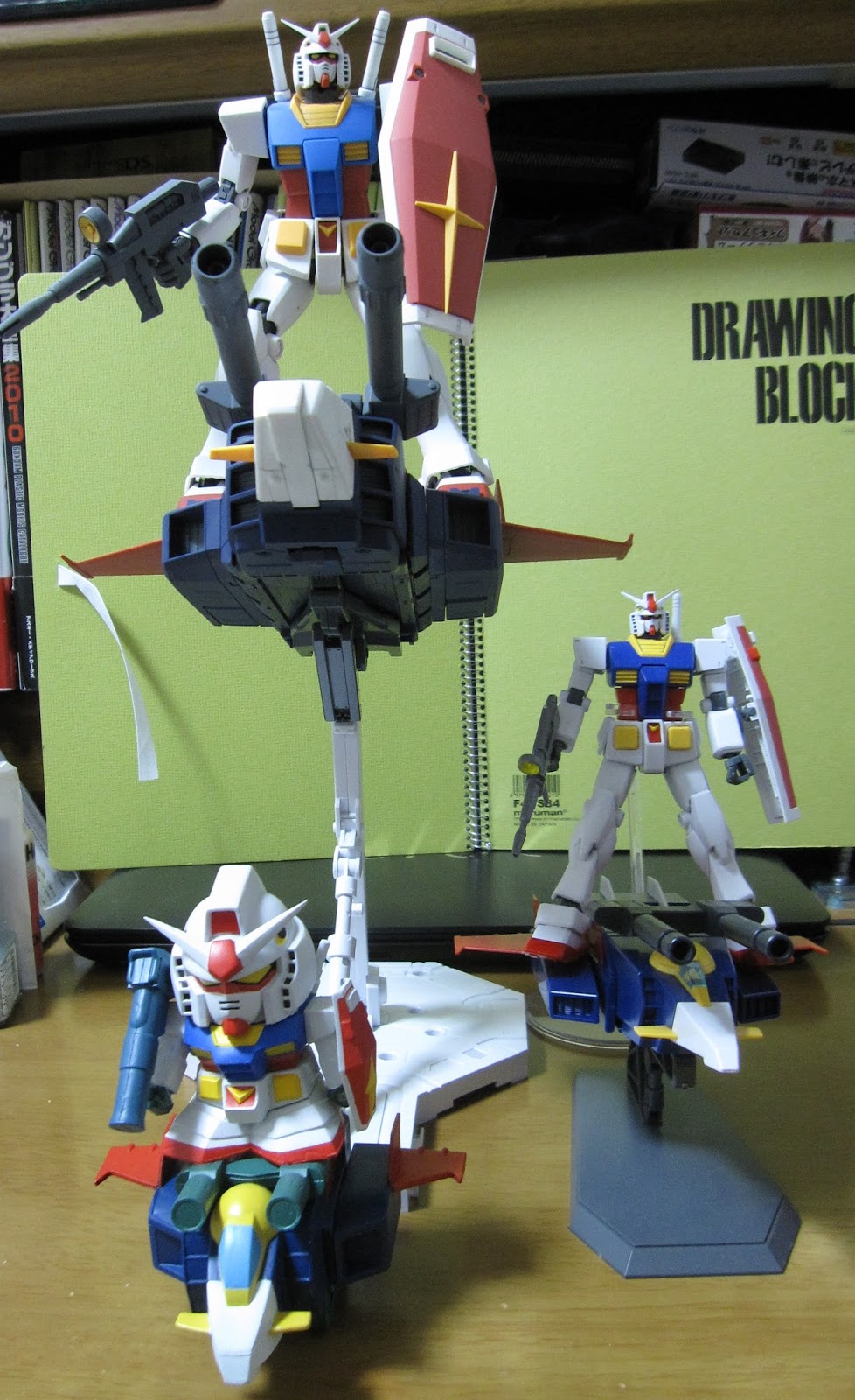 白toytoy G ファイターに乗ったガンダム その3 Mg 1 100 ガンダム Gファイター