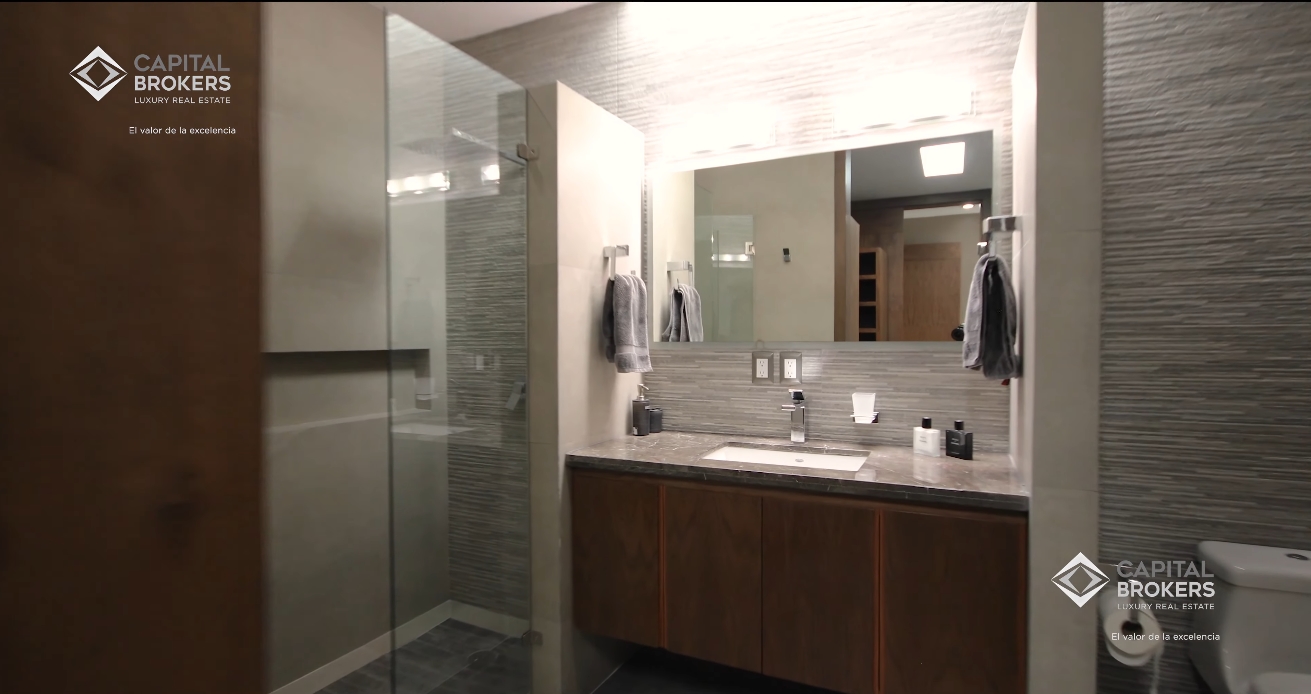 Luxry Home Interior Design Tour vs. Residencia Exclusiva de $11.99 MDP en El Cielo Country club Guadalajara