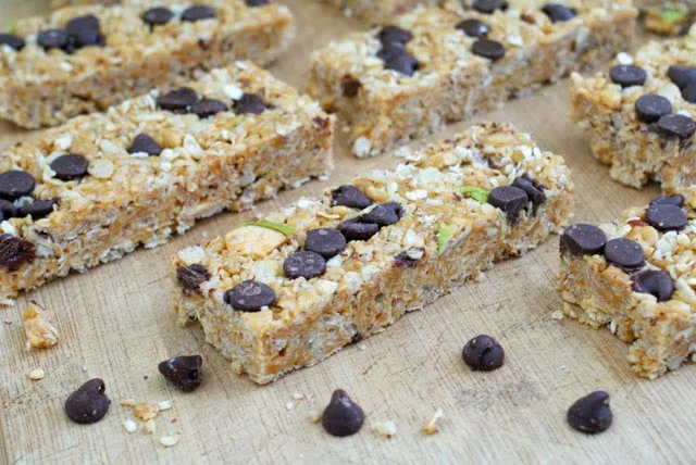 Homemade Chewy No-Bake Granola Bars