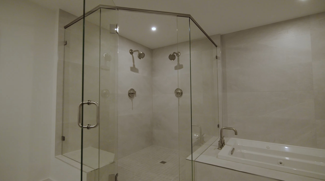 33 Interior Design Photos vs. Tour 327 E Royal Palm Rd #403, Boca Raton, FL