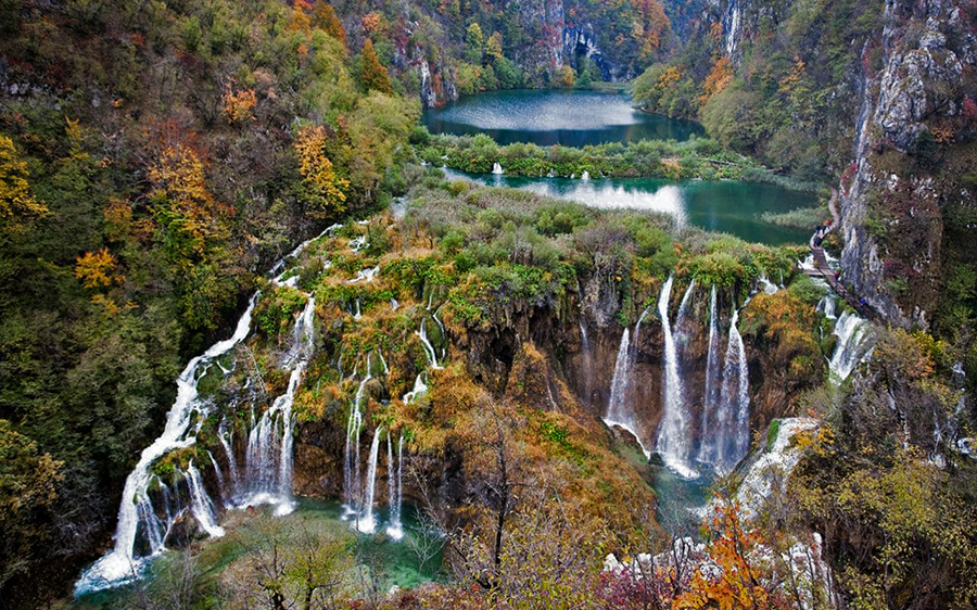 20 Days, 20 Cities, 6 Countries - Part 5: Plitvice National Park, Croatia