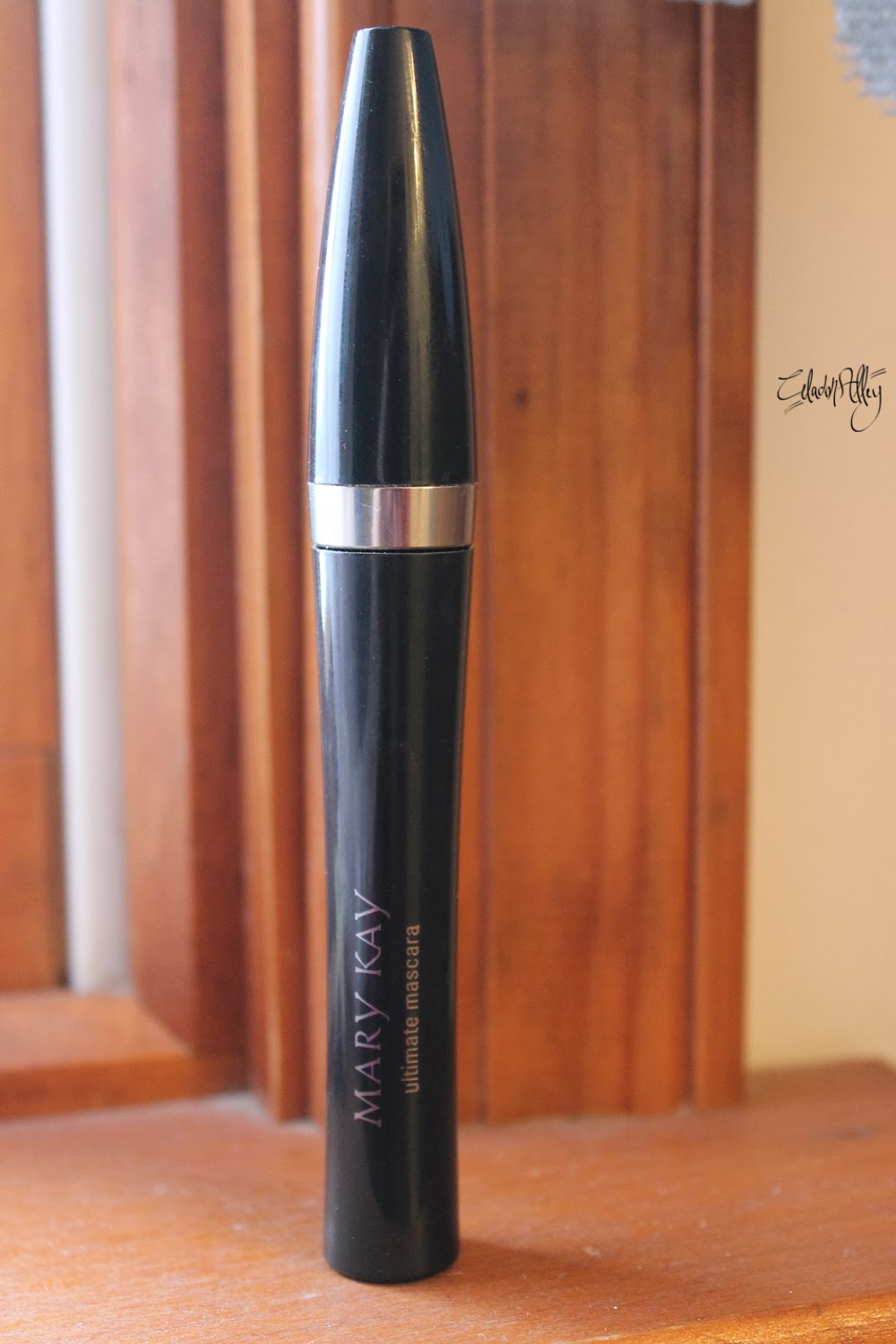 Celadon Alley Mary Kay Ultimate Mascara