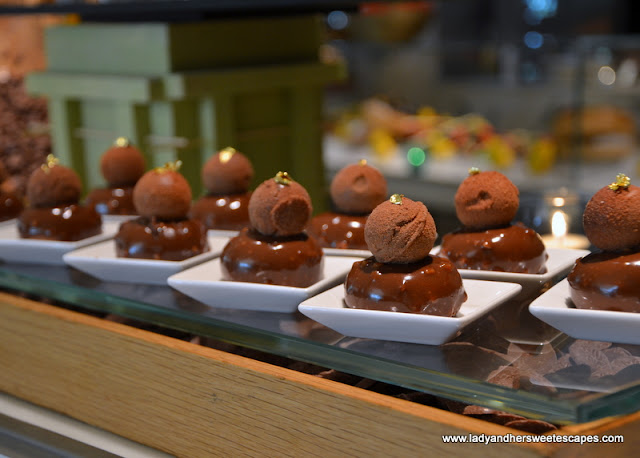 chocolate rocher at Palazzo Versace Dubai