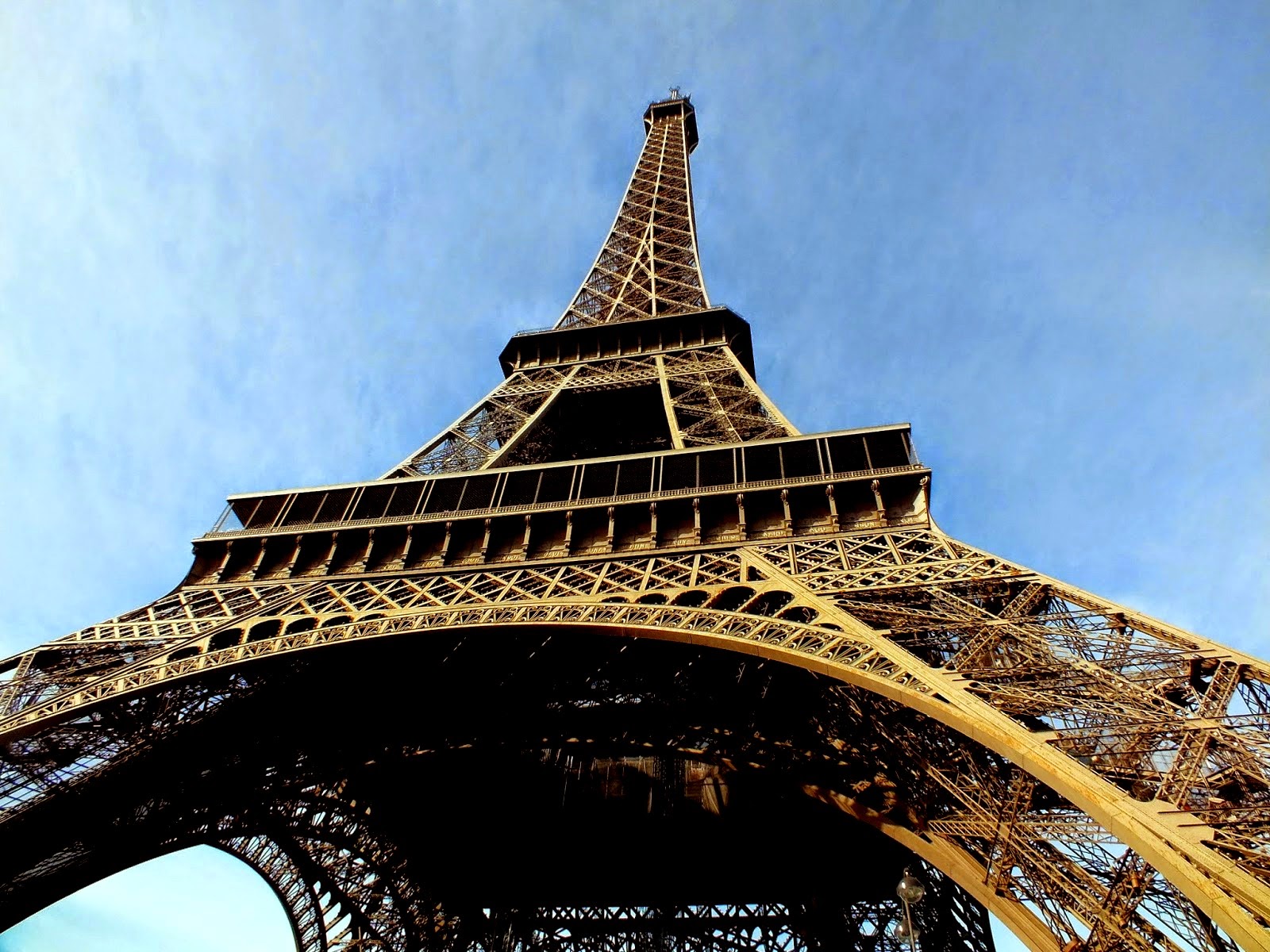 Cuanto Tarda El Ascensor De La Torre Eiffel 29 Curiosidades que desconoces de la Torre Eiffel