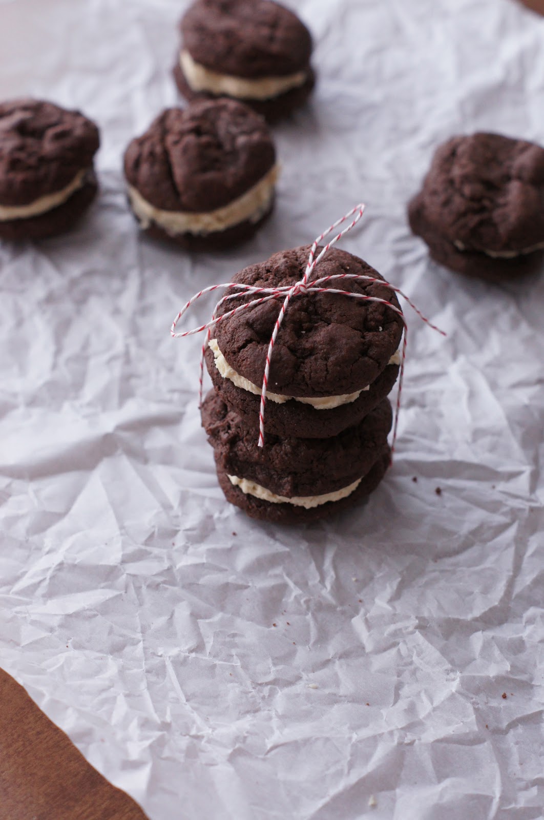 The Dormestic Goddess Chocolate and Salted Caramel Sandwich Cookies