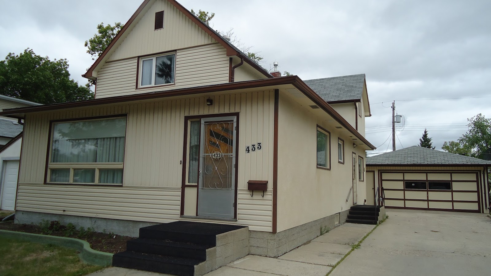 Rolf Hitzer's Blogs 433 Manitoba Ave, Home for sale in the town of