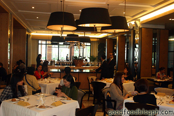 Desserts and Pastries Overload - L’ Art de la Patisserie Enderun Colleges Restaurant+101+Interior - Desserts and Pastries Overload - L’ Art de la Patisserie Enderun Colleges