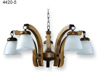 VO Iluminación: Arañas en Madera