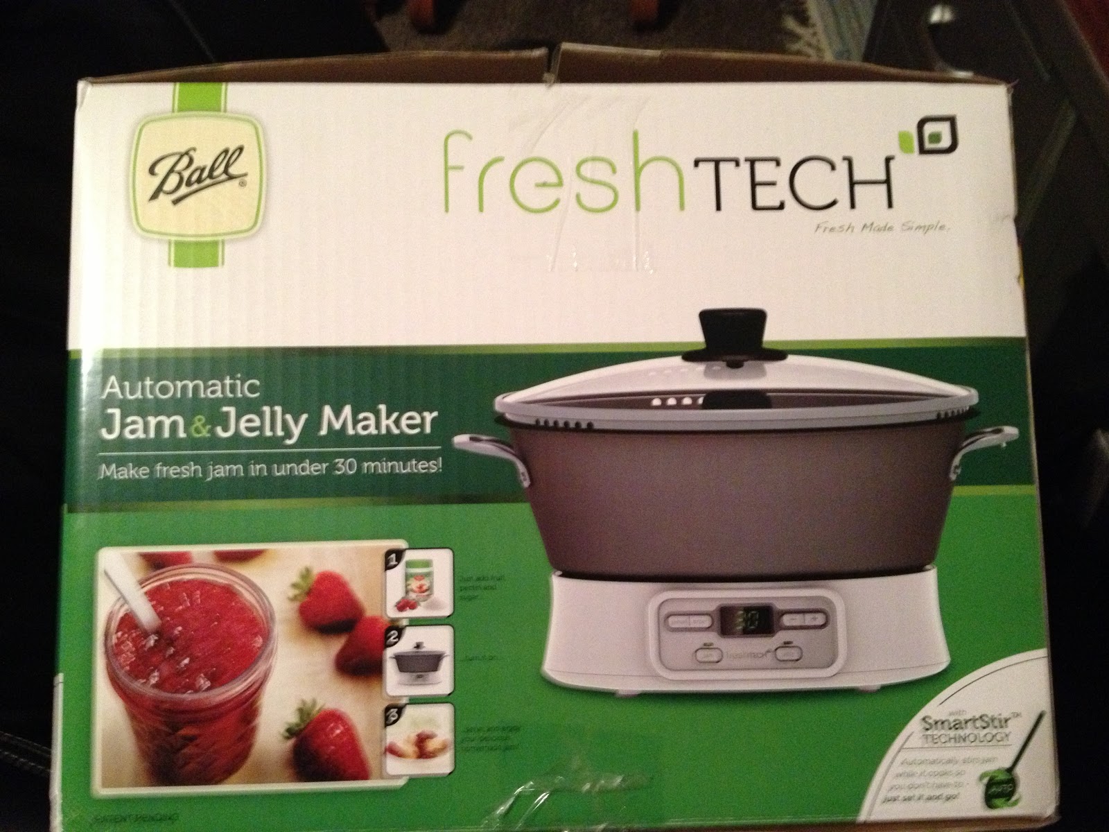 The Farmer's Wife, IN Reduced Sugar Strawberry Jam via the Jam and Jelly Maker