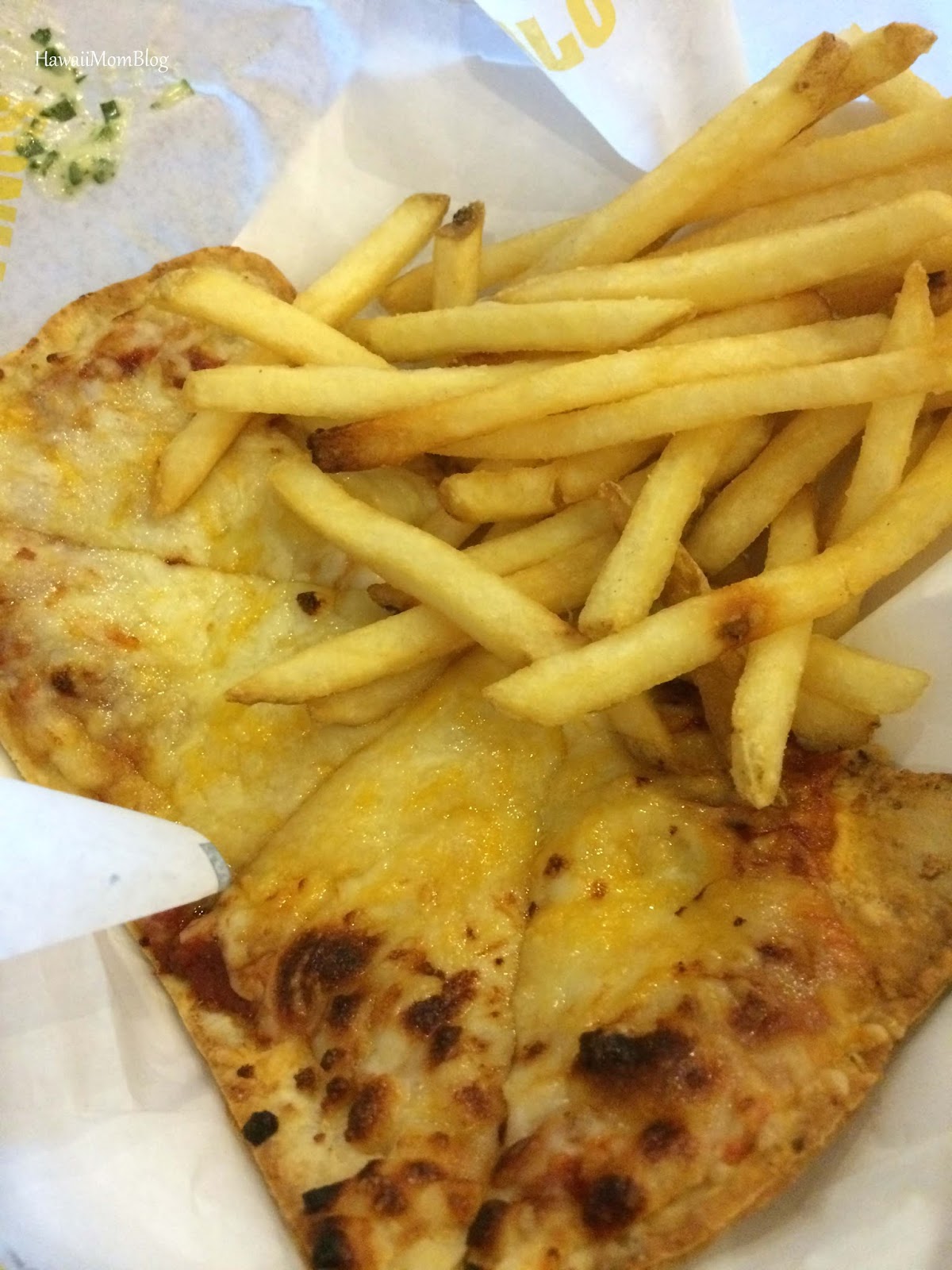 Hawaii Mom Blog Buffalo Wild Wings Now Even KidFriendlier